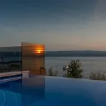 Ξενοδοχείο με διαμερίσματα Brzet - Luxury Boutique Omiš