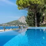 Ξενοδοχείο με διαμερίσματα Brzet - Luxury Boutique Omiš