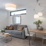 Brzet - Luxury Boutique Ξενοδοχείο με διαμερίσματα 4*