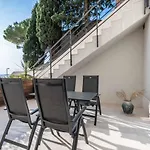 Ξενοδοχείο με διαμερίσματα Brzet - Luxury Boutique 4*