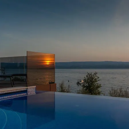 Aparthotel Brzet - Luxury Boutique Omis